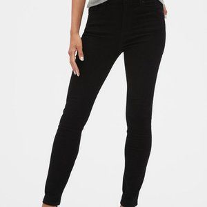 GAP LEGGING JEAN BLACK PRICED TO SELL
